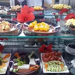旅馆 Gardens *