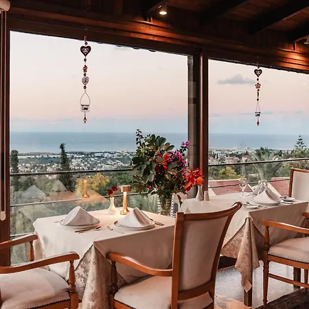 Gardens Hostal Bellapais