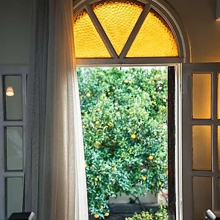 Gardens Hostel